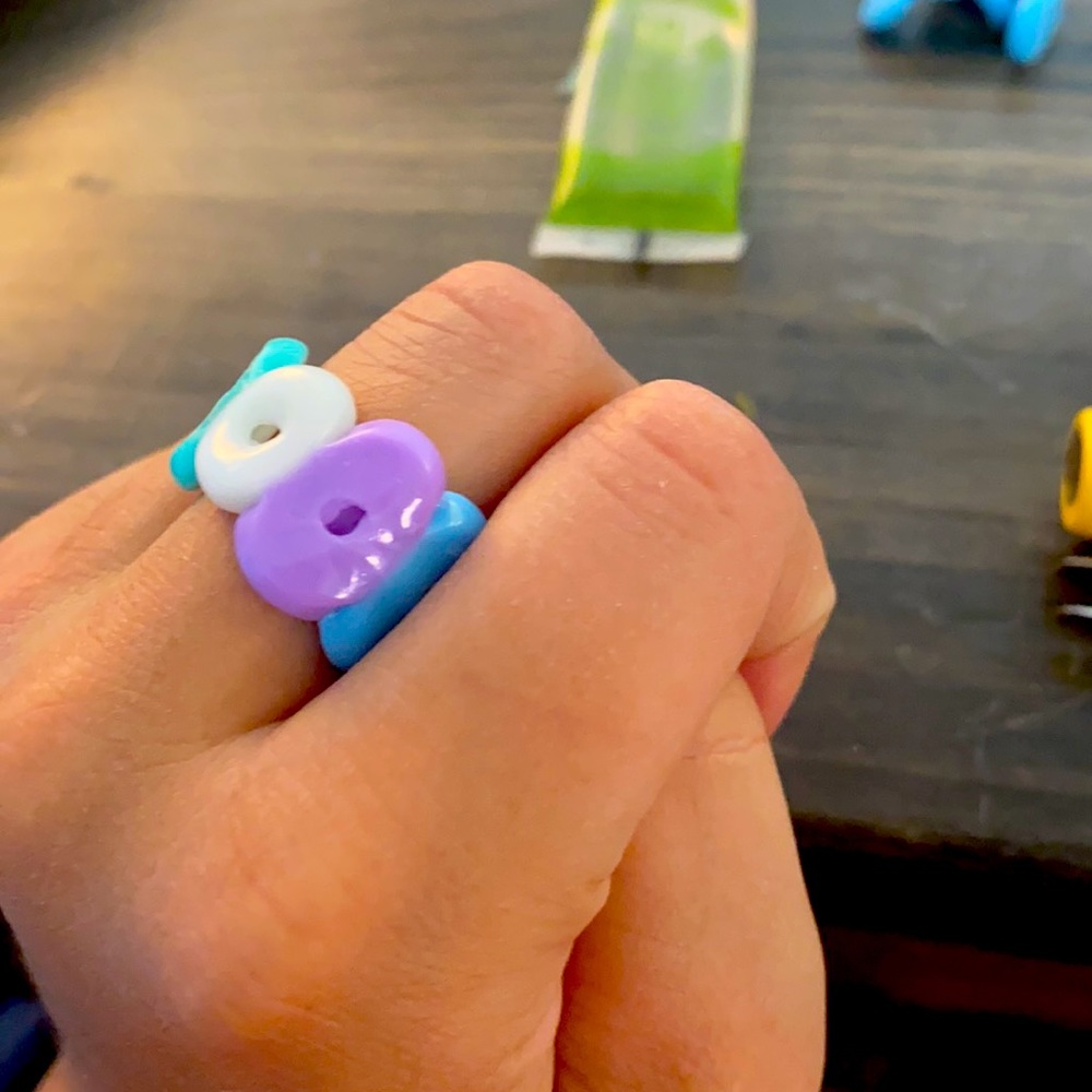 Ring - Picture 2 of 3